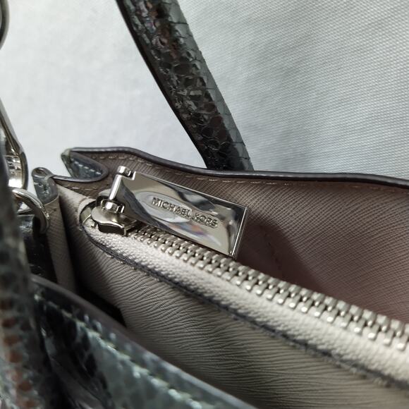 MICHAEL KORS Mercer Metallic Gray Leather Snakeskin Embossed Crossbody Bag - Picture 16 of 16